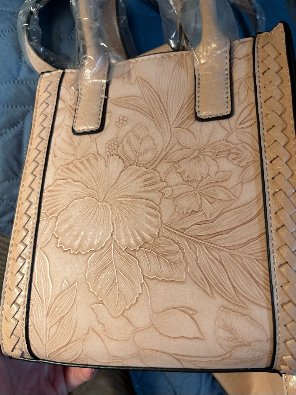2pc-Pale Pink Embossed Hibiscus Tote Handbag w/matching Mini Bag - Picture 12 of 12